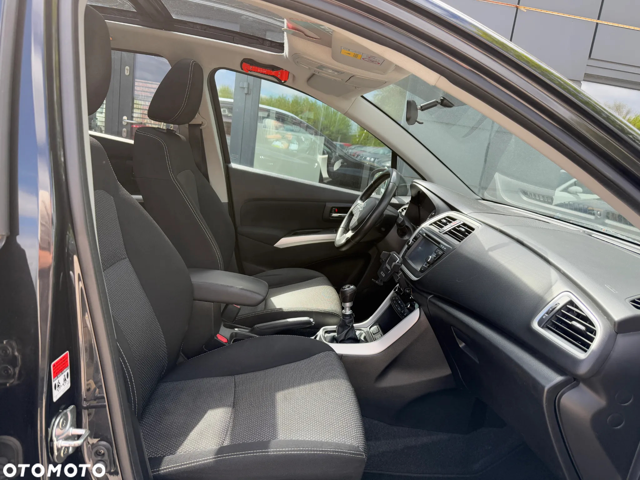 Suzuki SX4 S-Cross 1.6 DDiS 4x2 Comfort - 23