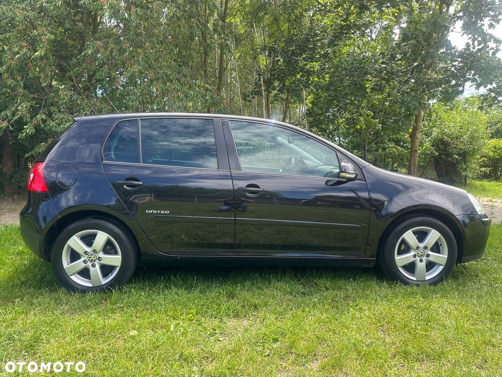 Volkswagen Golf 1.6 United - 16