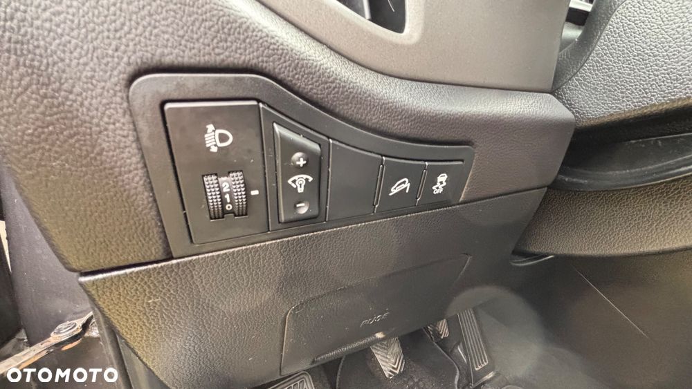 Kia Sportage 1.6 GDI Business Line L 2WD - 24