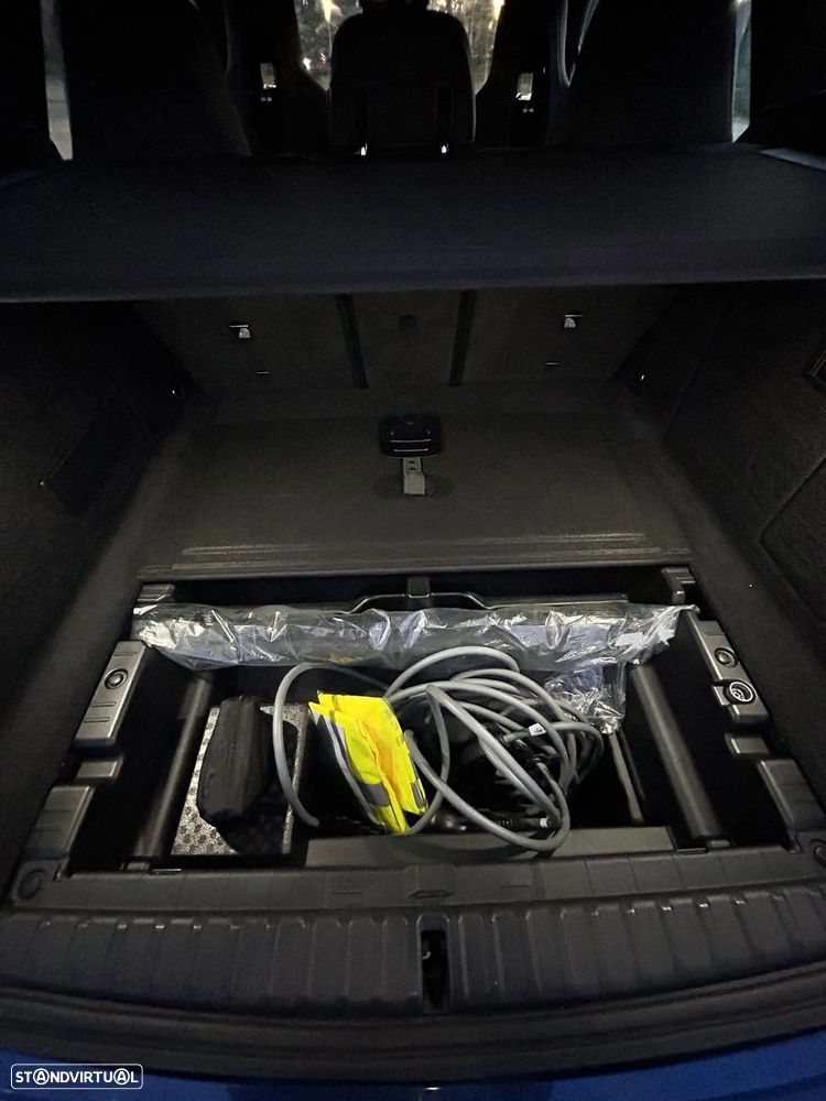 BMW iX xDrive 40 Pack Desportivo - 12