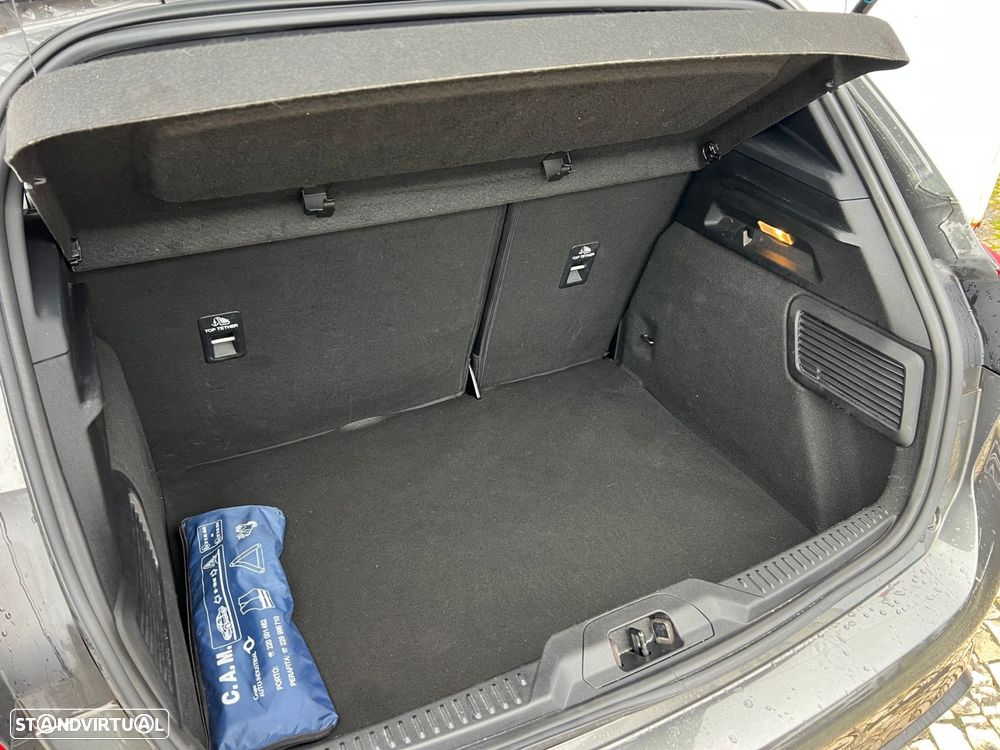 Ford Focus 1.0 EcoBoost ST-Line - 20