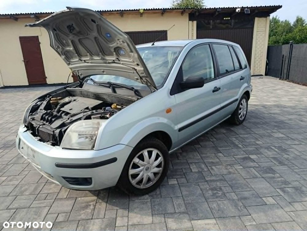 Ford Inny - 2