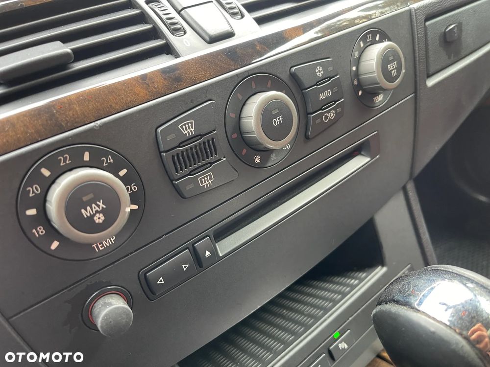 BMW Seria 5 530d - 13