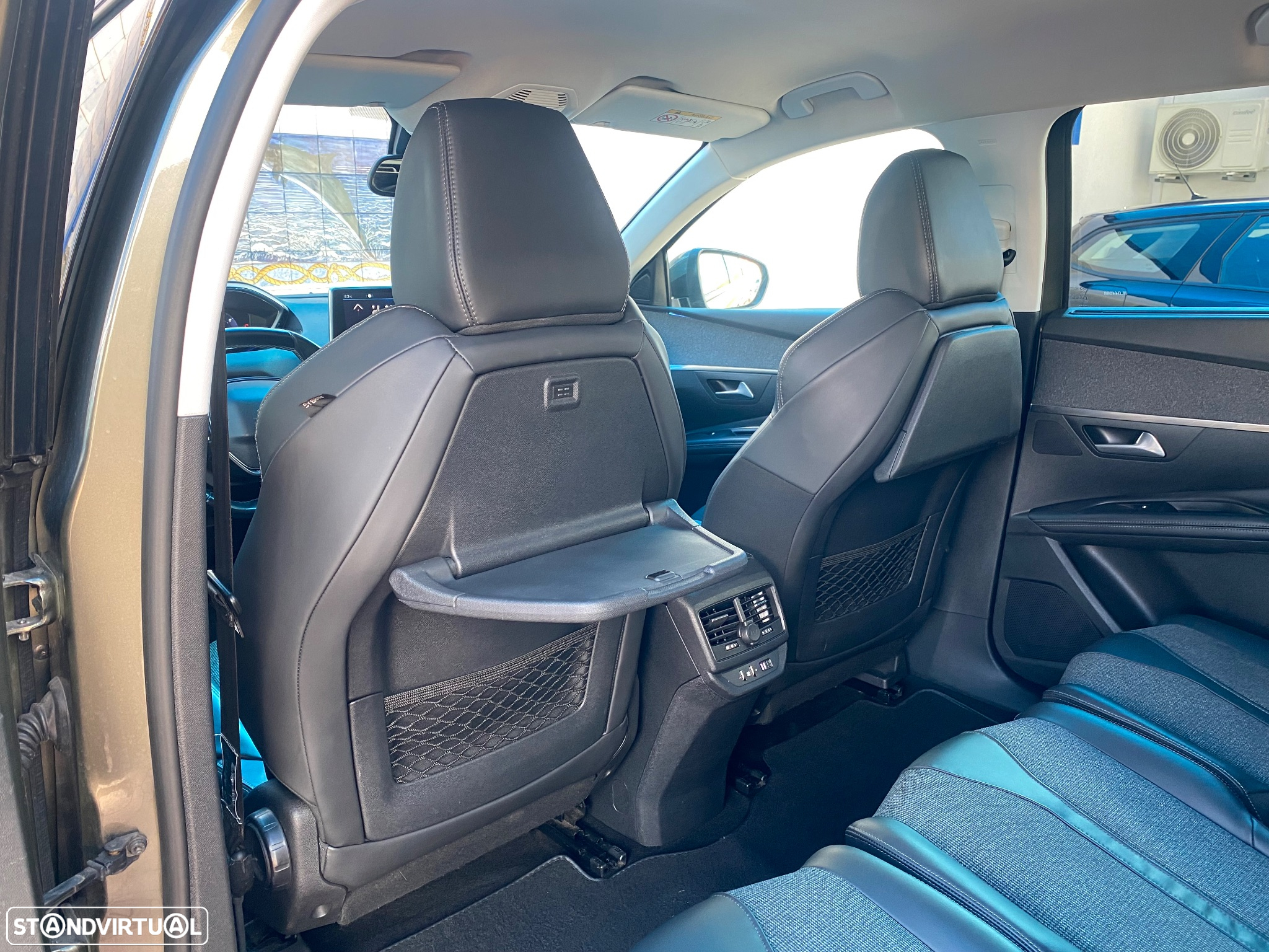Peugeot 5008 1.6 BlueHDi Allure EAT6 J18 - 53