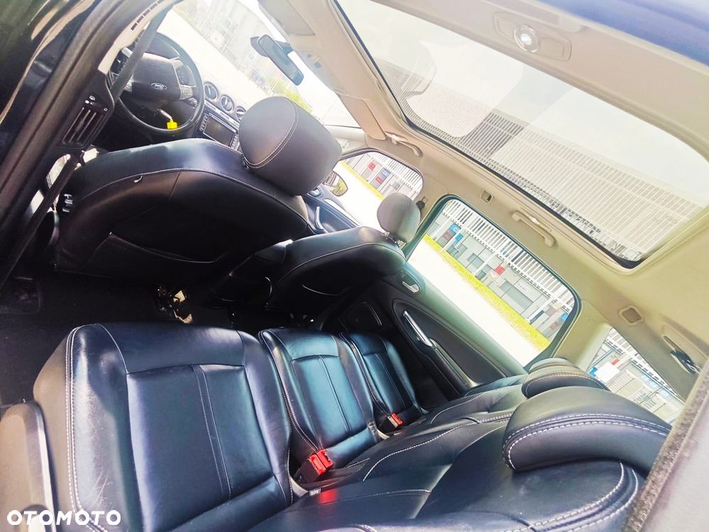 Ford S-Max 2.0 TDCi DPF Platinium X - 32