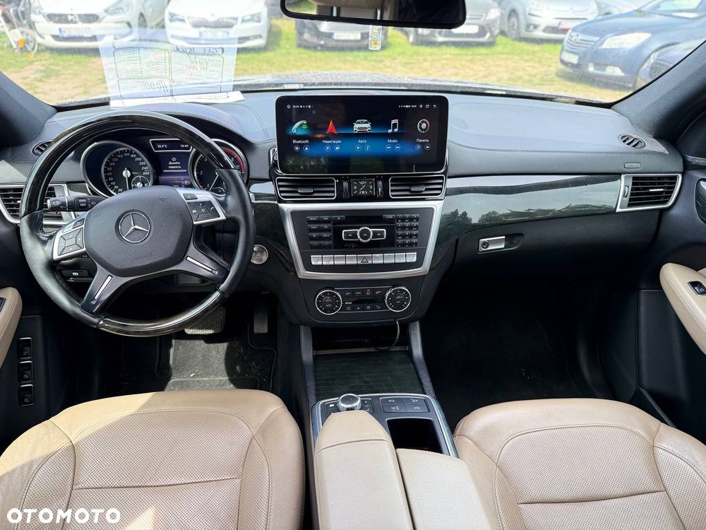 Mercedes-Benz GL 350 BlueTEC 4-Matic - 3
