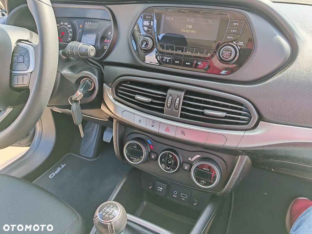 Fiat Tipo 1.4 16V More - 18
