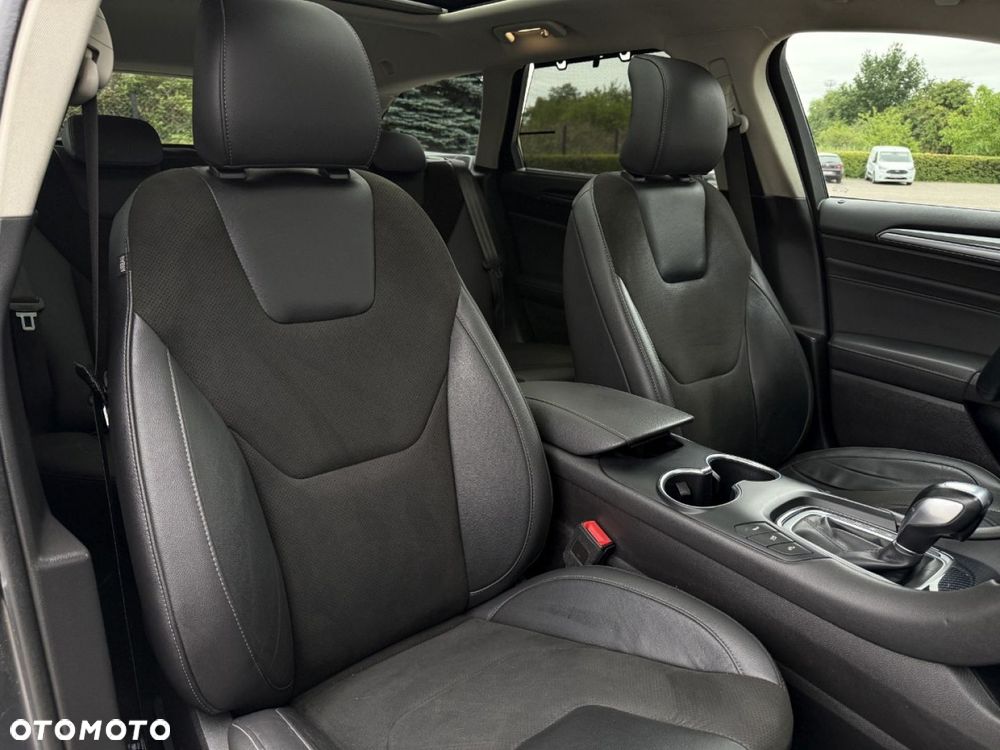 Ford Mondeo - 30
