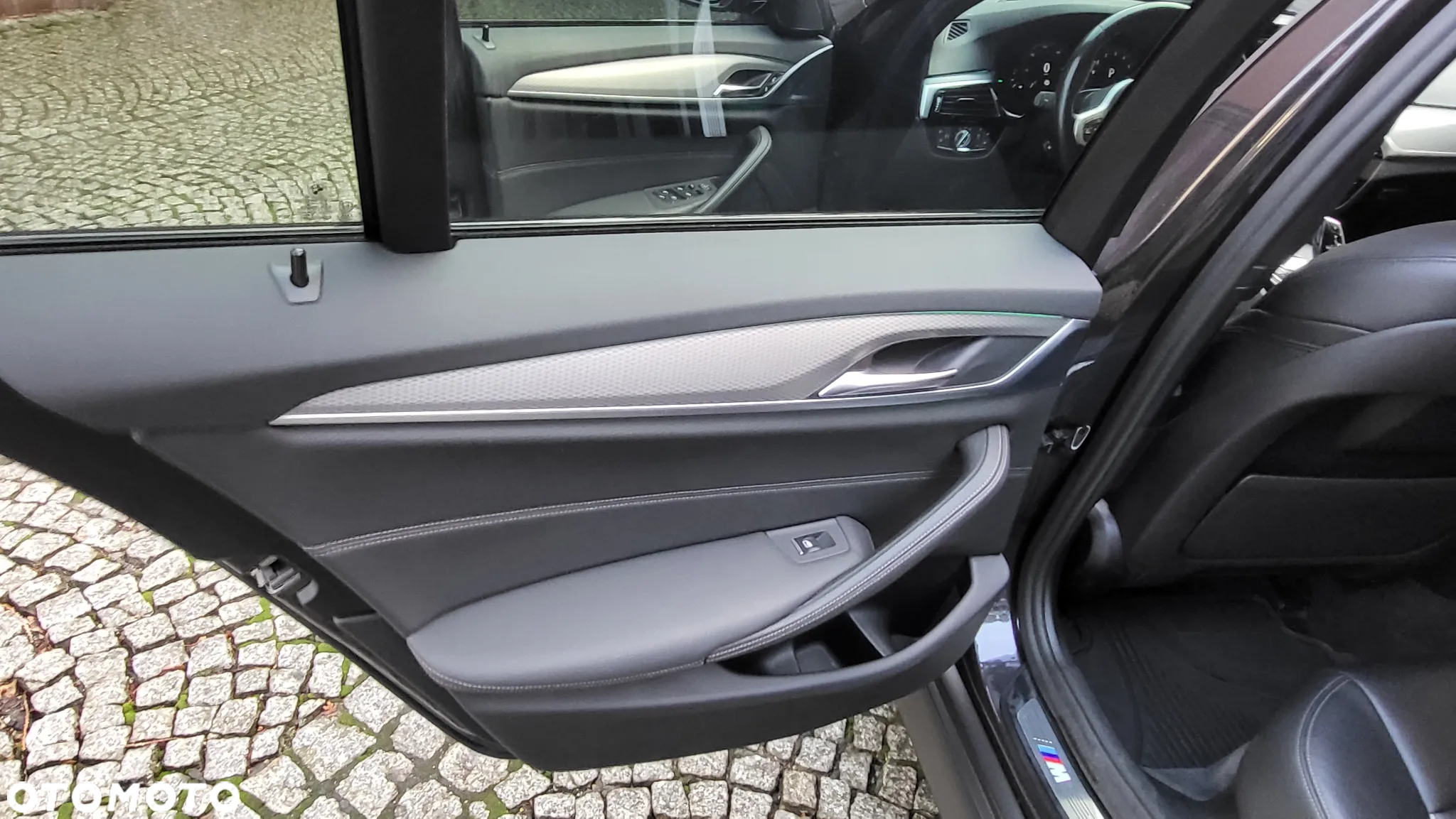 BMW Seria 5 530i xDrive - 18