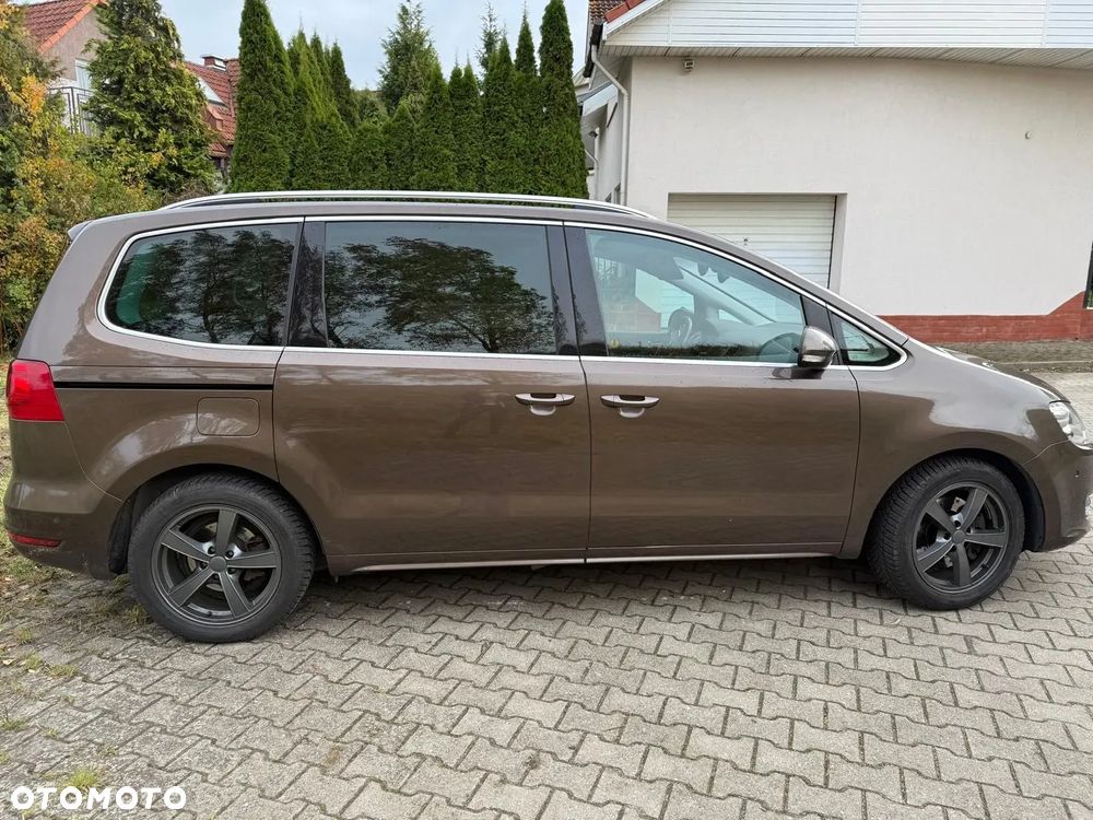 Volkswagen Sharan 2.0 TSI Highline DSG - 23