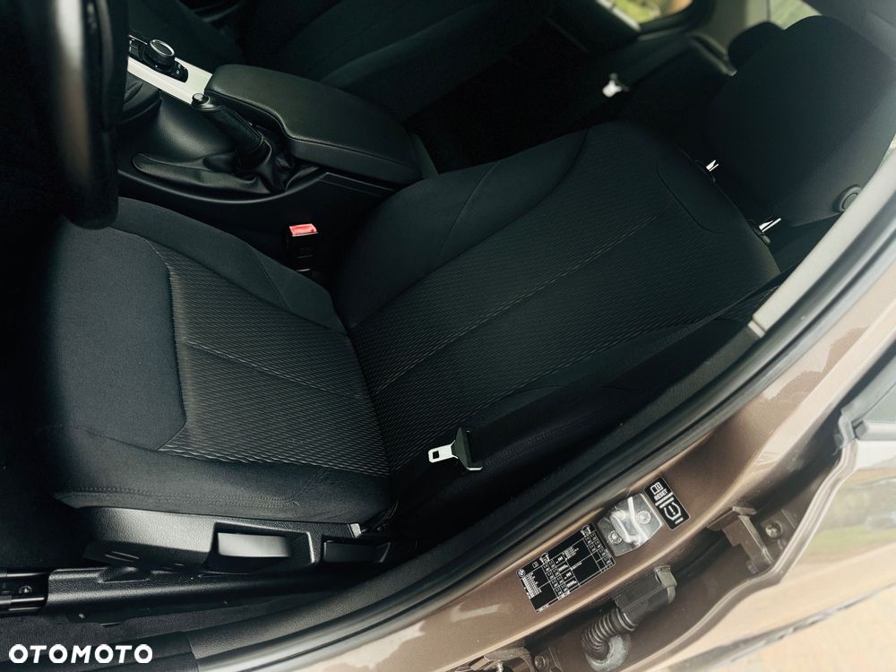 BMW Seria 3 316d DPF Edition Exclusive - 10