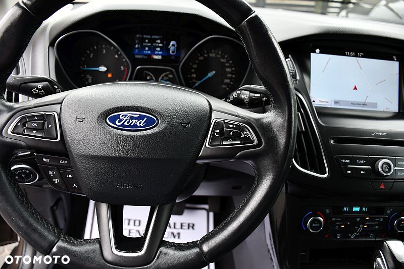 Ford Focus 1.5 EcoBlue Start-Stopp-System TITANIUM DESIGN - 18