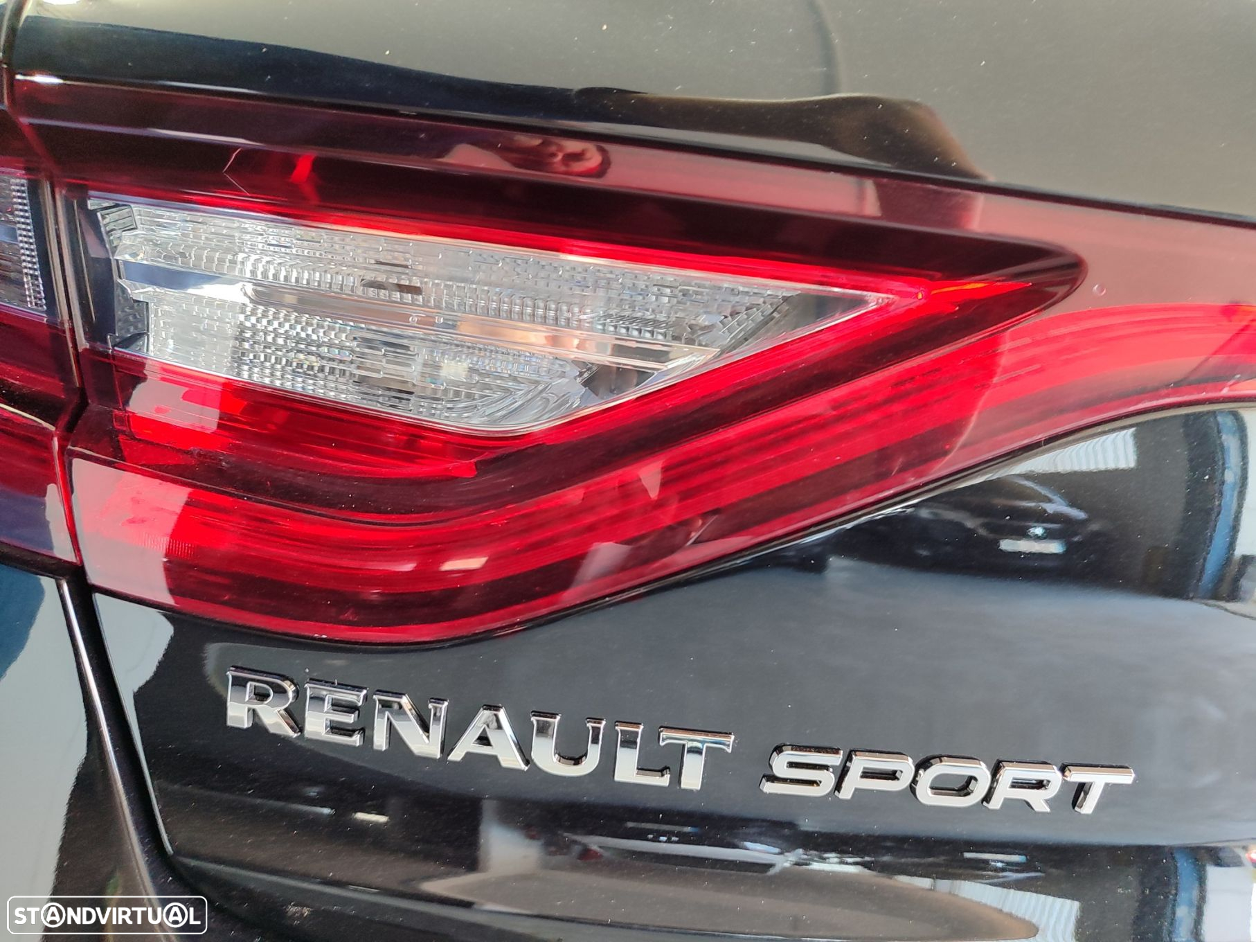 Renault Mégane 1.6 TCe GT EDC - 10