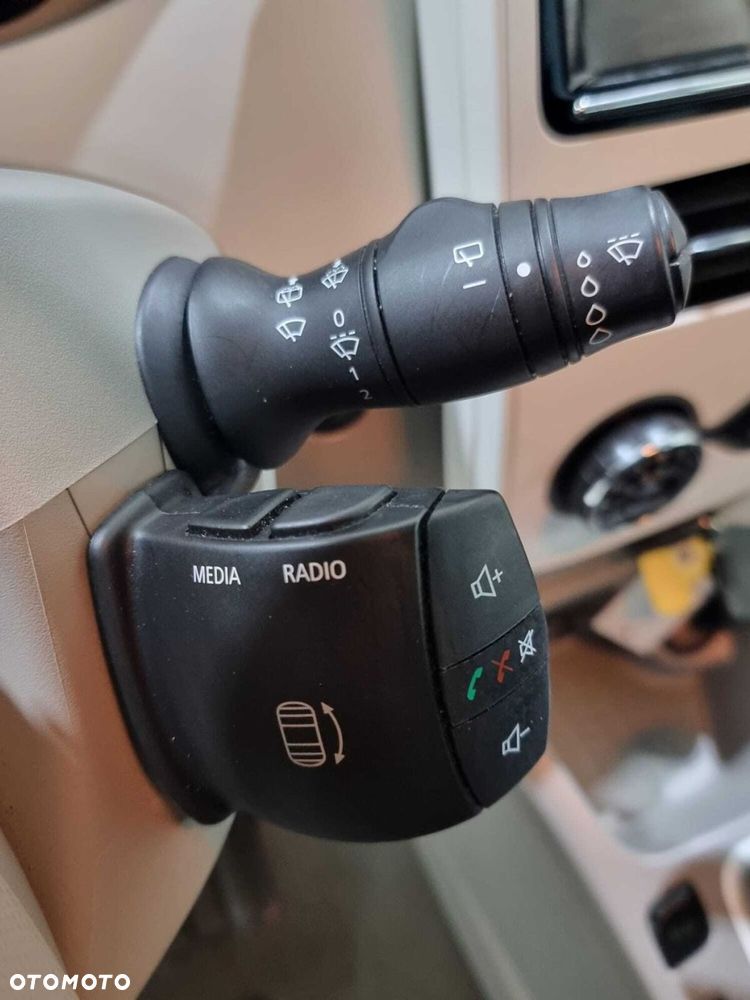Renault Zoe - 31