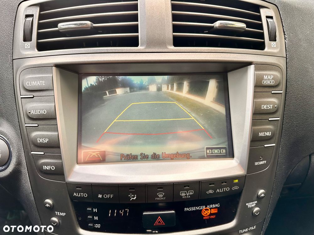 Lexus IS 250 Prestige - 16