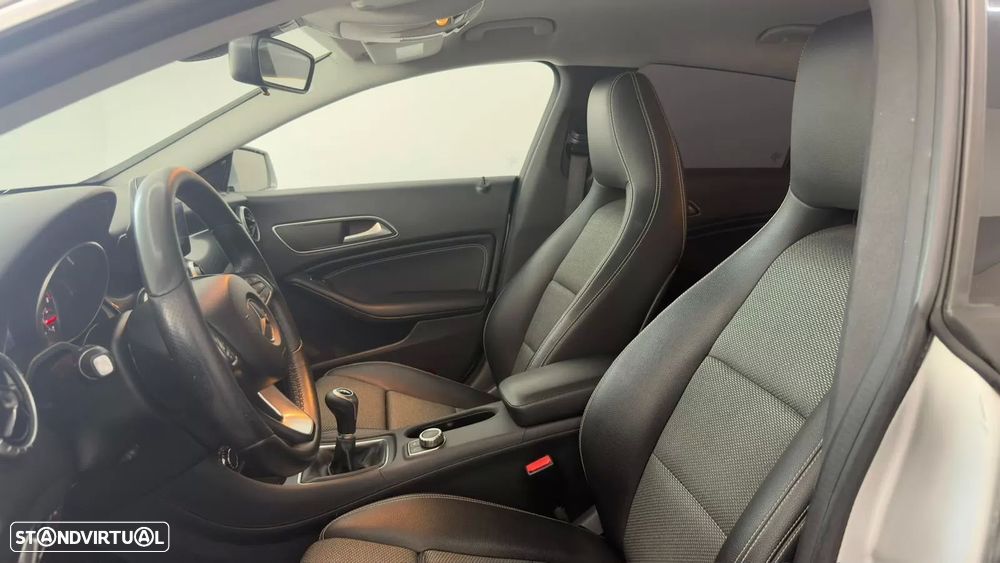 Mercedes-Benz CLA 180 d Shooting Brake Urban - 26