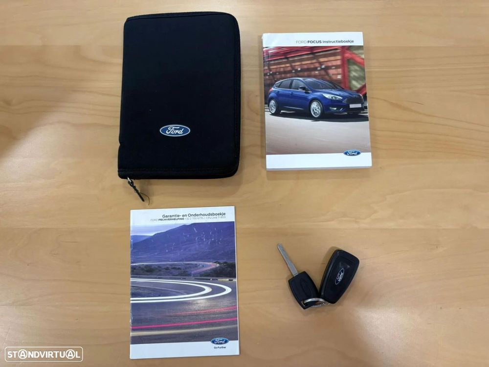 Ford Focus 1.0 EcoBoost S&S COOL&CONNECT DESIGN - 56