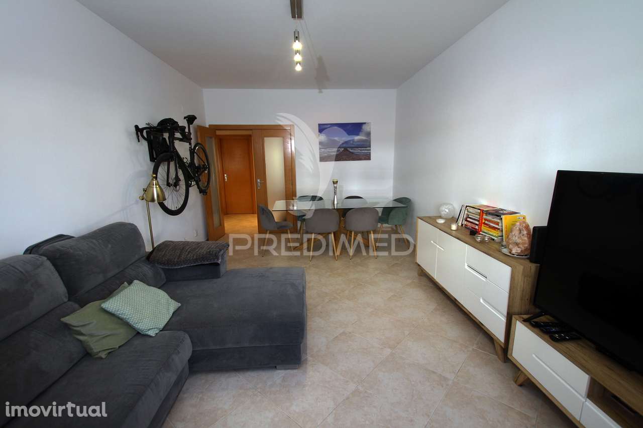Apartamento T2 em zona nobre da Sobreda da Caparica - Grande imagem: 5/21