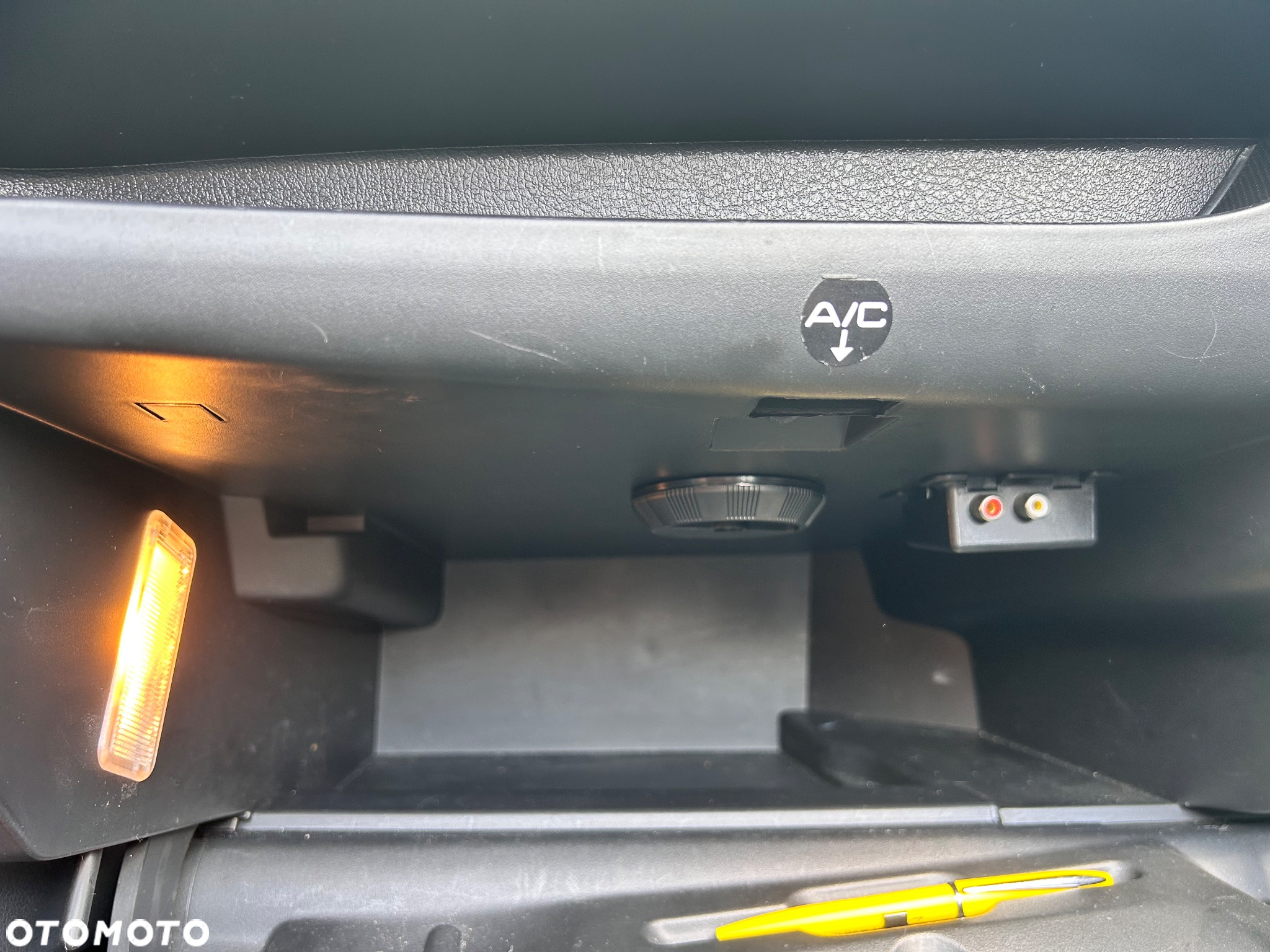 Peugeot 207 CC 1.6 Sport - 8