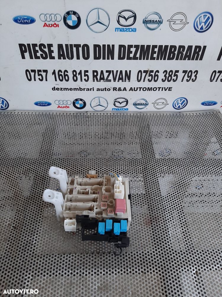 Panou Tablou Sigurante Toyota RAV 4 An 2006-2012 Cod 82730-42010 Dezmembrez Toyota RAV 4 2.2 Diesel An 2006-2012 - 2