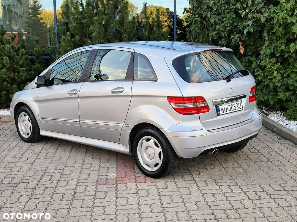 Mercedes-Benz Klasa B 160 BlueEff EU5 - 3