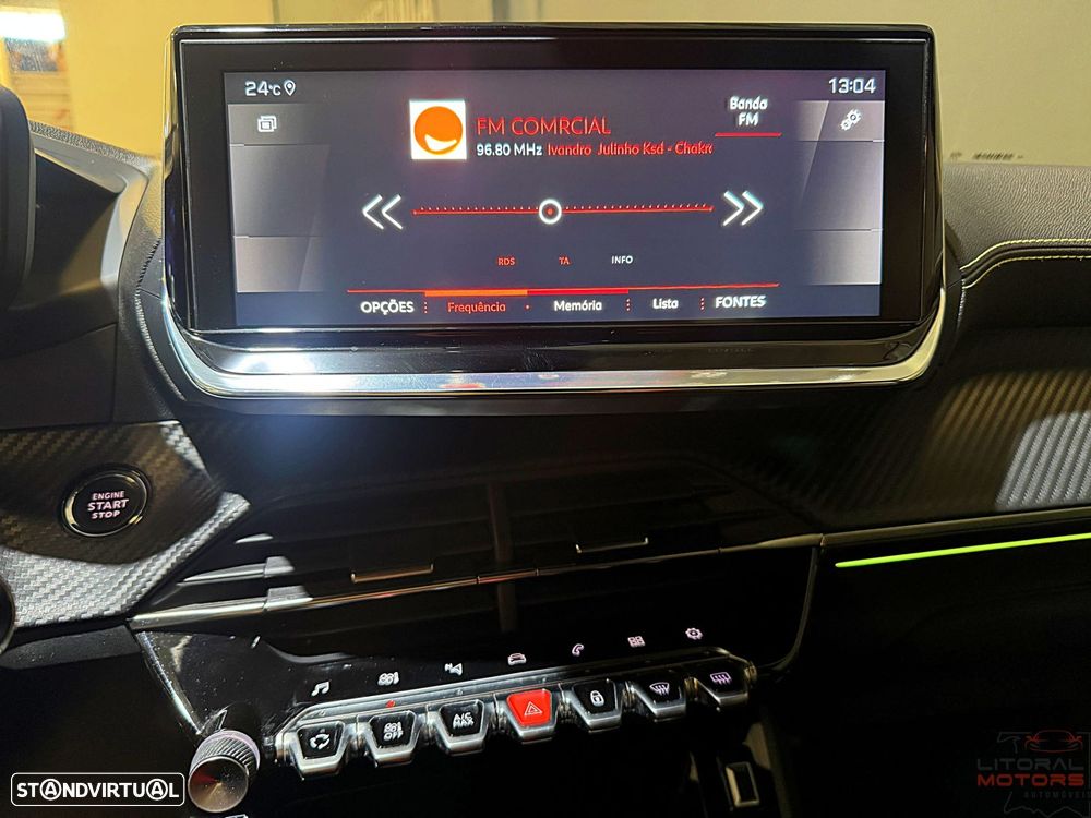 Peugeot 2008 1.2 PureTech GT Line EAT8 - 27