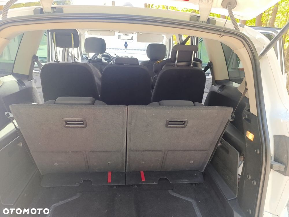 Ford S-Max 2.0 TDCi DPF Trend - 19