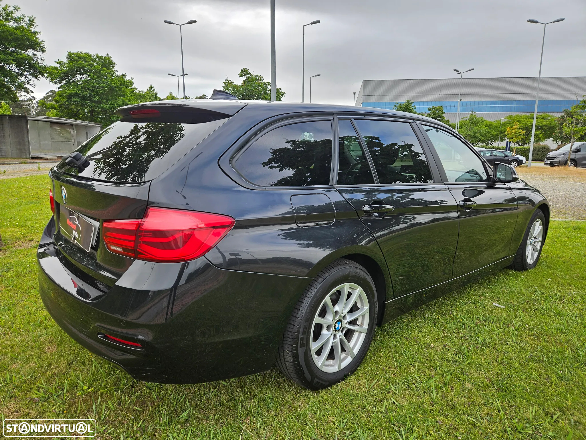 BMW 318 d Touring Line Luxury - 6