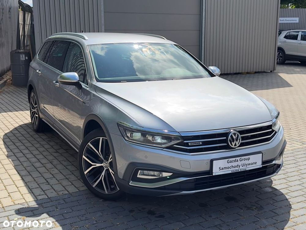 Volkswagen Passat Alltrack 2.0 TDI 4Mot DSG - 2
