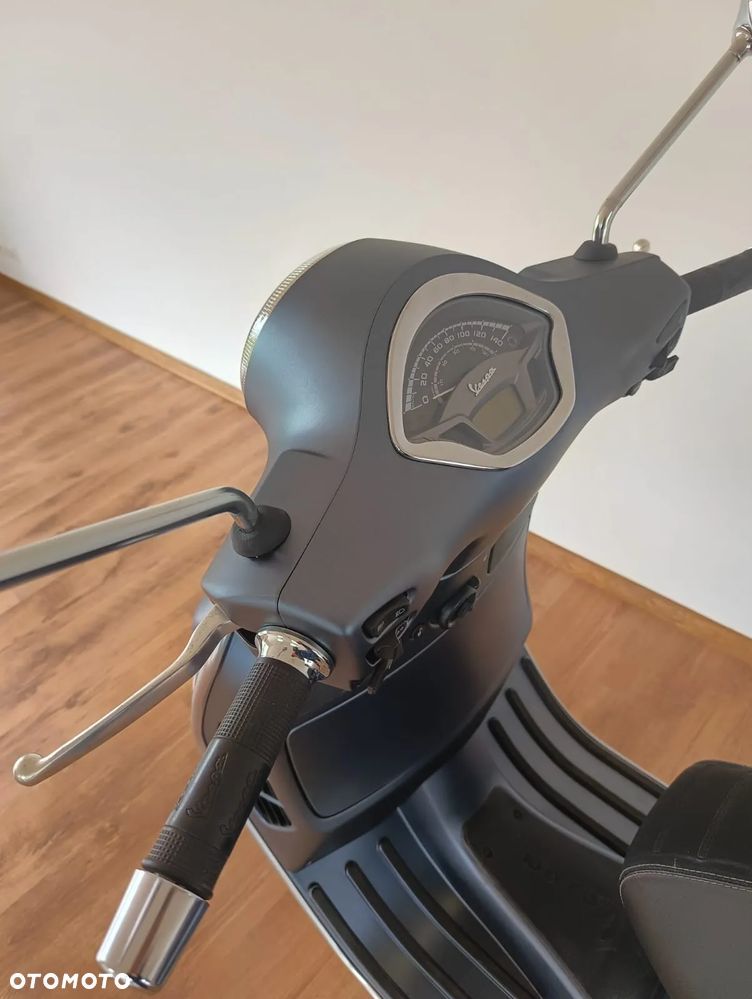 Piaggio Vespa - 13