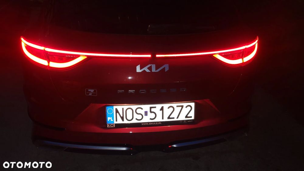 Kia ProCeed - 20