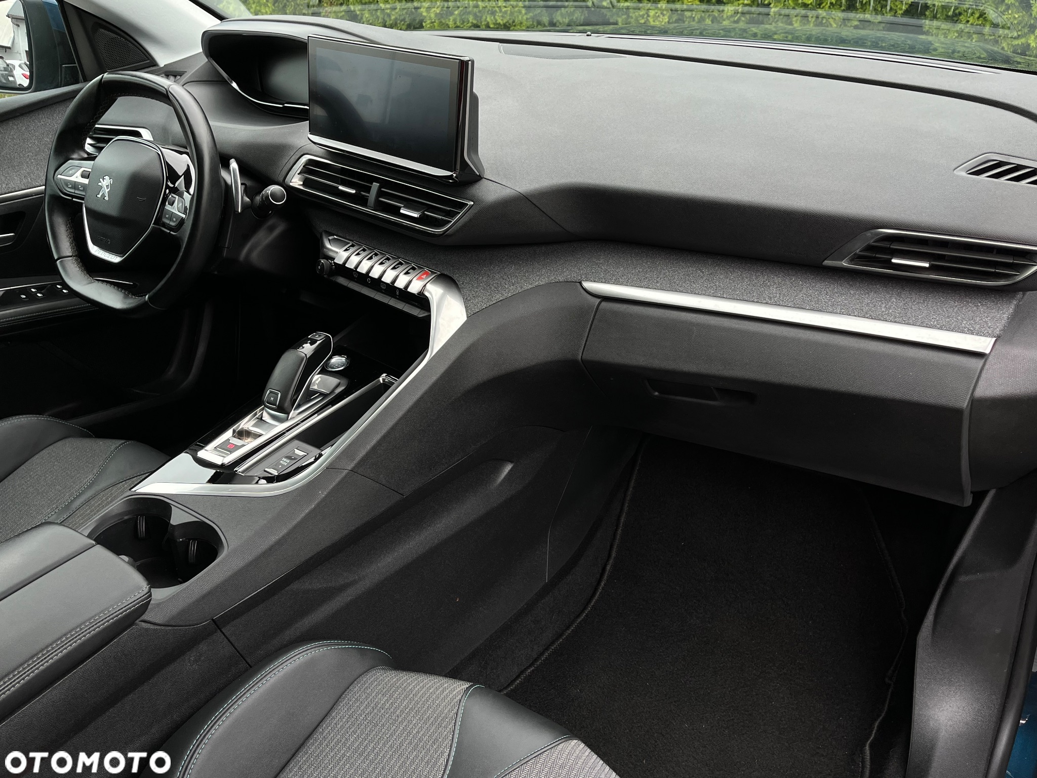 Peugeot 3008 - 17