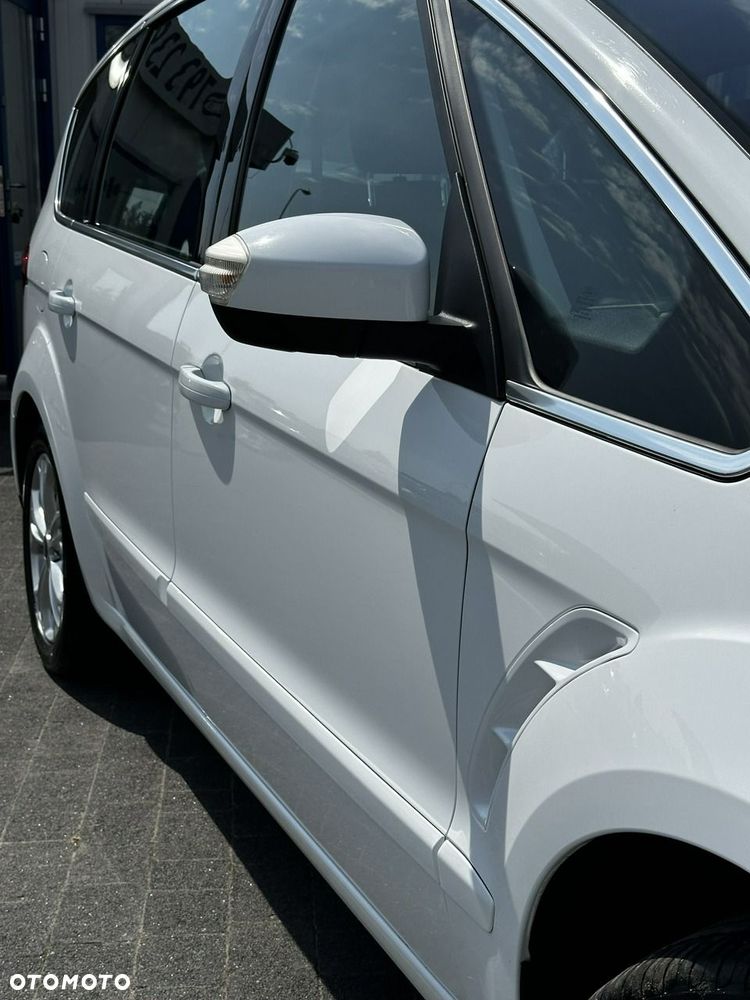 Ford S-Max - 19