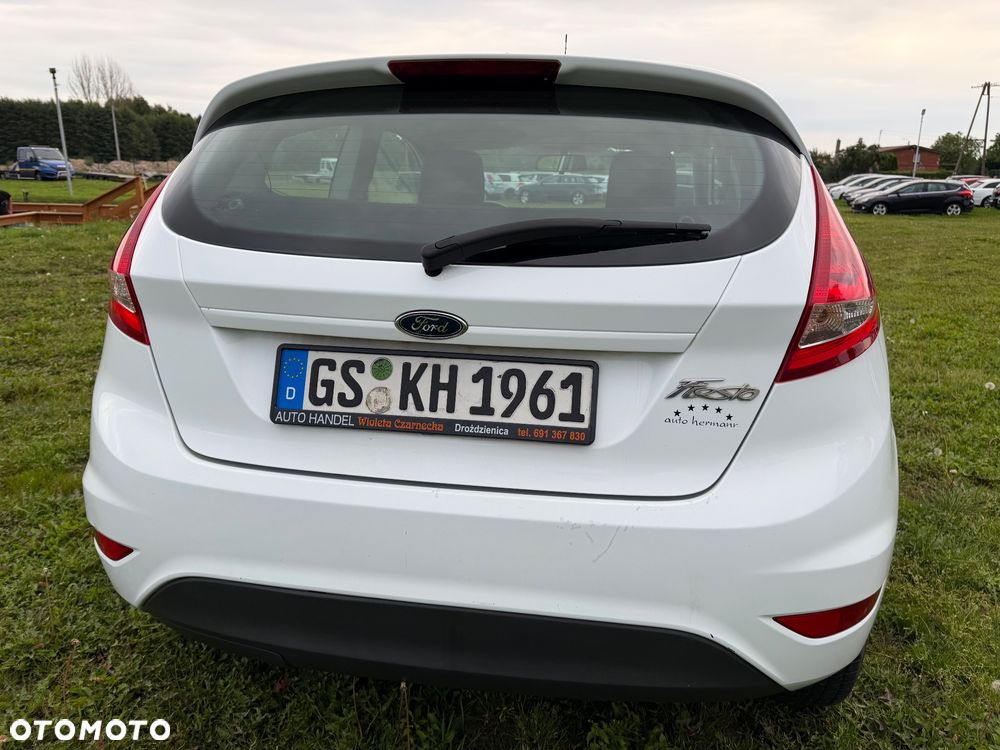 Ford Fiesta 1.25 Trend Edition - 8