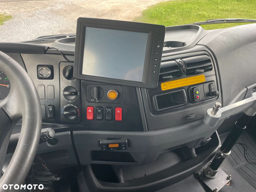 Mercedes-Benz Atego 818 - 8