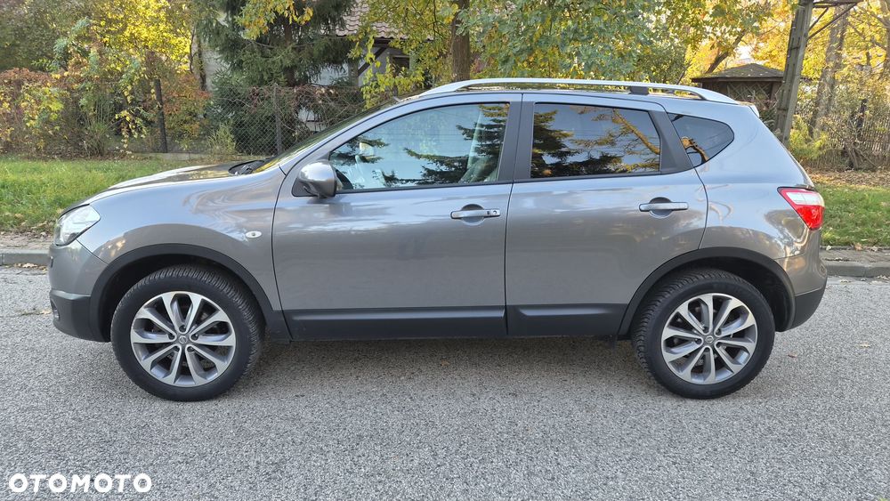 Nissan Qashqai 2.0 CVT lounge - 3
