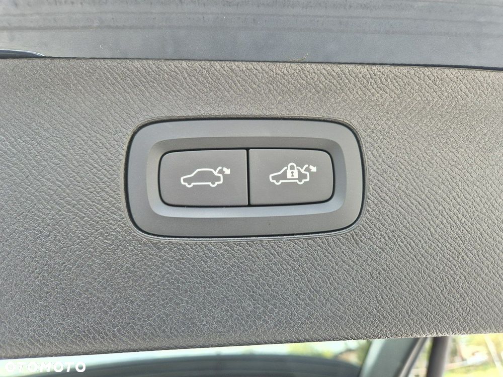 Volvo XC 90 T6 AWD Inscription 7os - 26