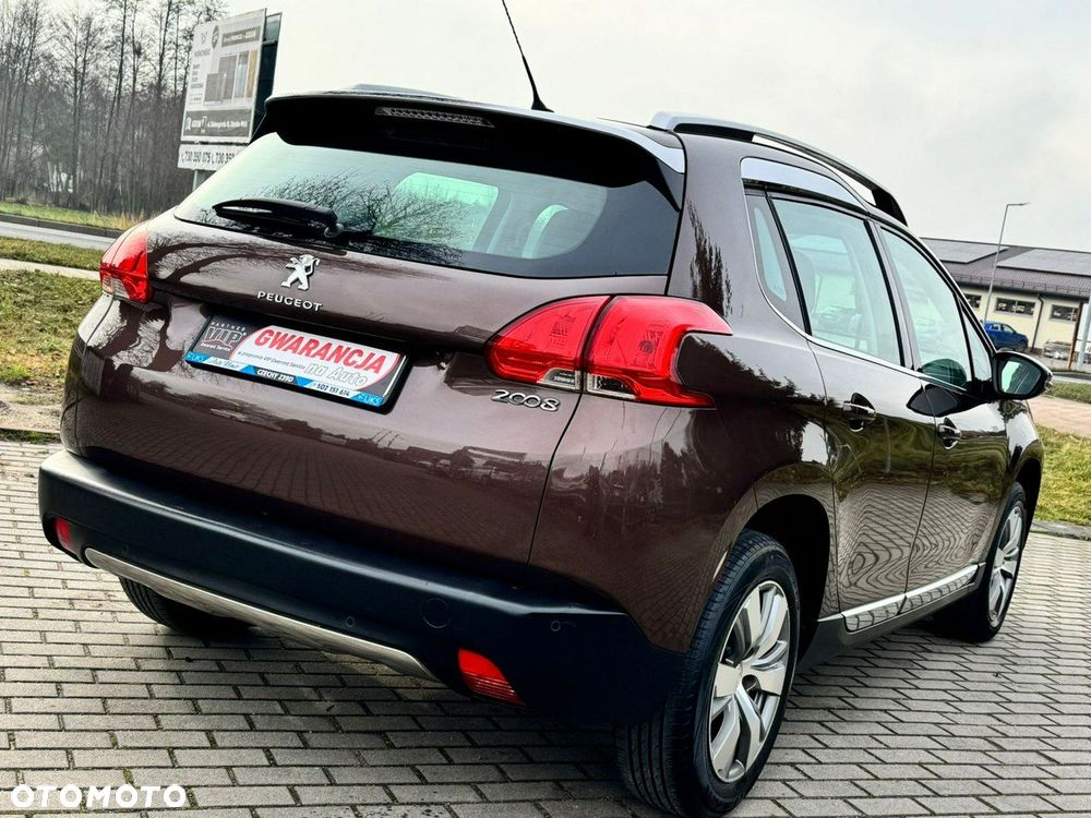 Peugeot 2008 120 VTI Allure - 4