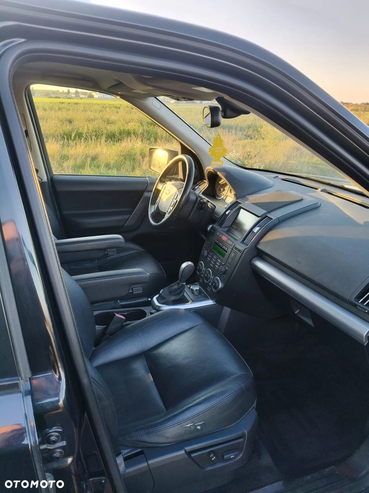 Land Rover Freelander TD4 Automatik E - 7