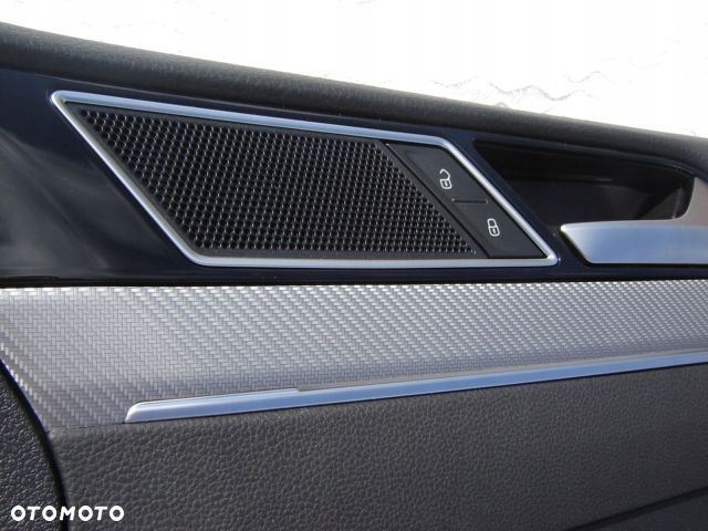 VW PASSAT B8 TAPICERKA BOCZEK NOWE ORYG OŚ.AMBIENT - 2