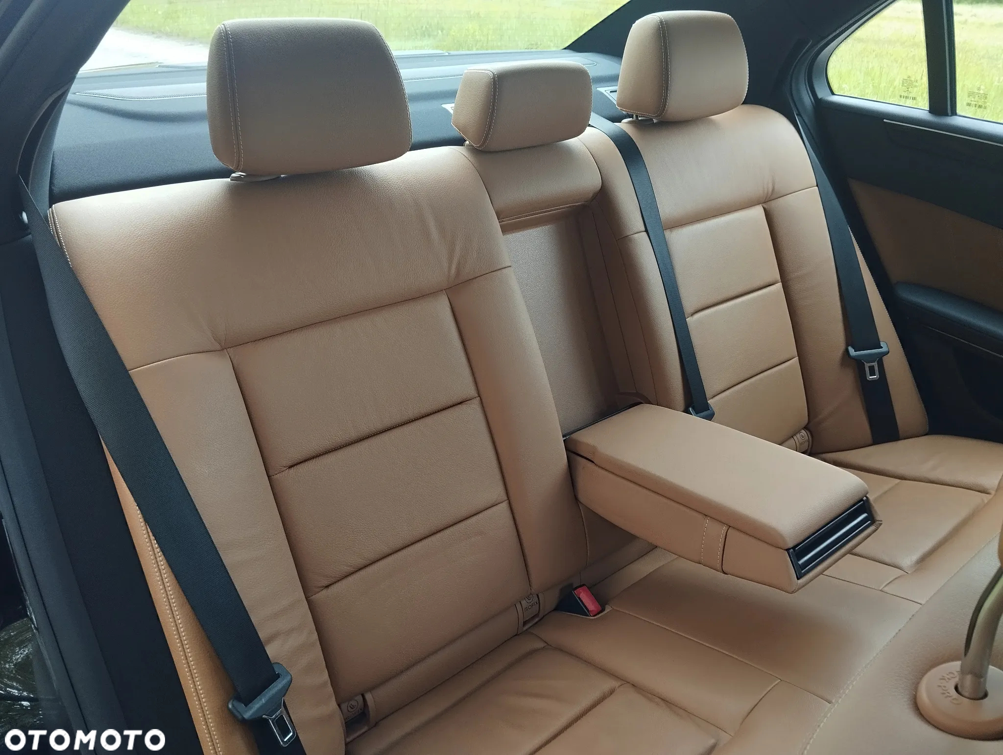 Mercedes-Benz Klasa E 200 BlueEFFICIENCY Avantgarde - 22