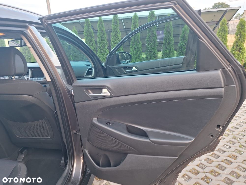 Hyundai Tucson 1.7 CRDI BlueDrive GO Plus 2WD DCT - 27