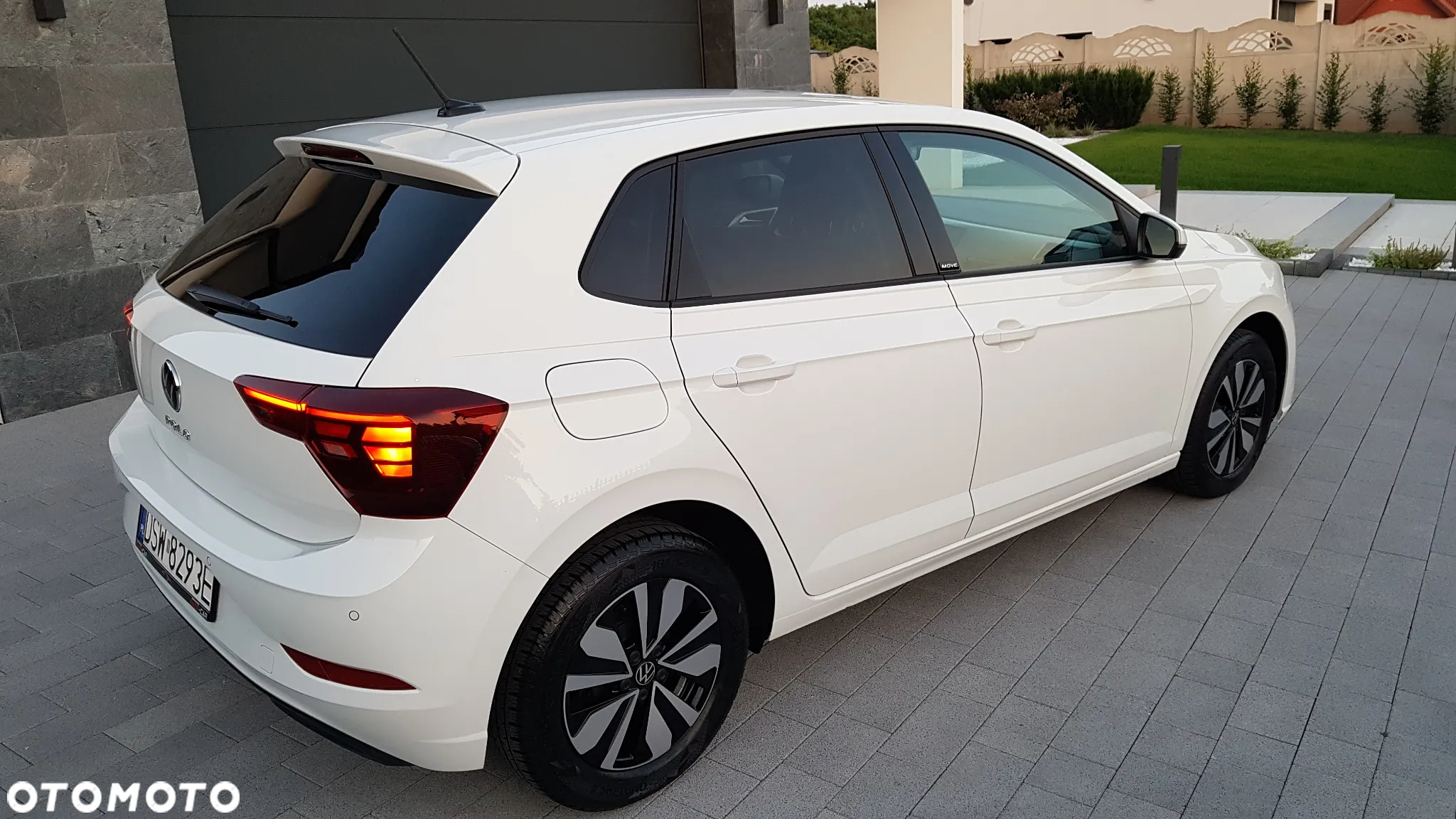 Volkswagen Polo 1.0 MPI Special Edition - 4