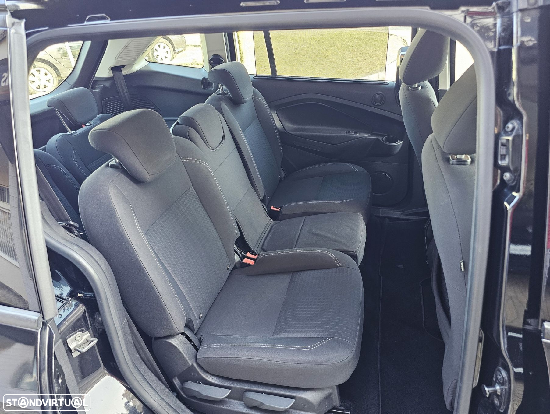 Ford Grand C-Max 1.5 TDCi Trend+ S/S - 12