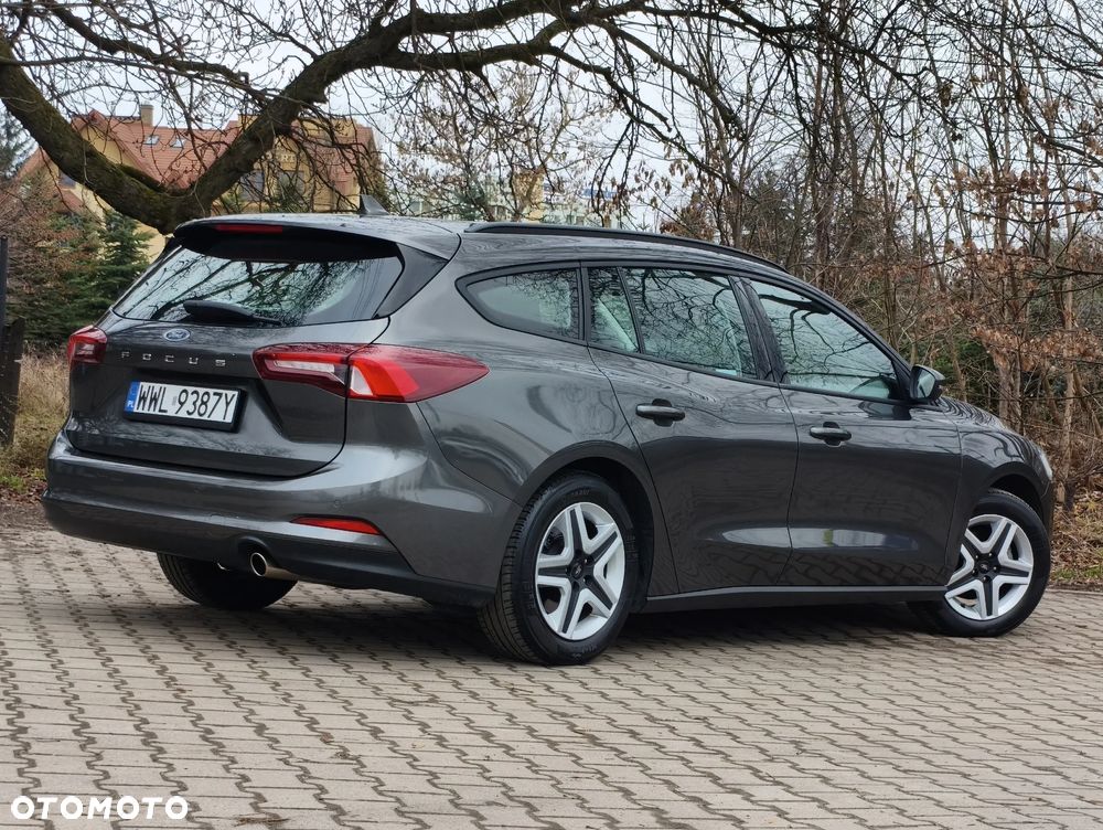 Ford Focus SW 1.5 TDCi DPF S&S Trend - 4
