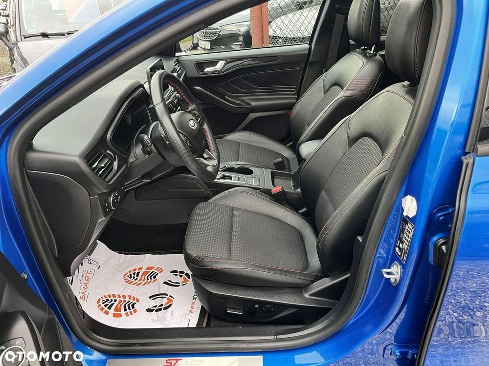 Ford Focus - 35