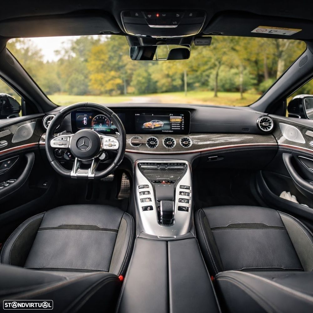 Mercedes-Benz AMG GT 43 4Matic+ - 11