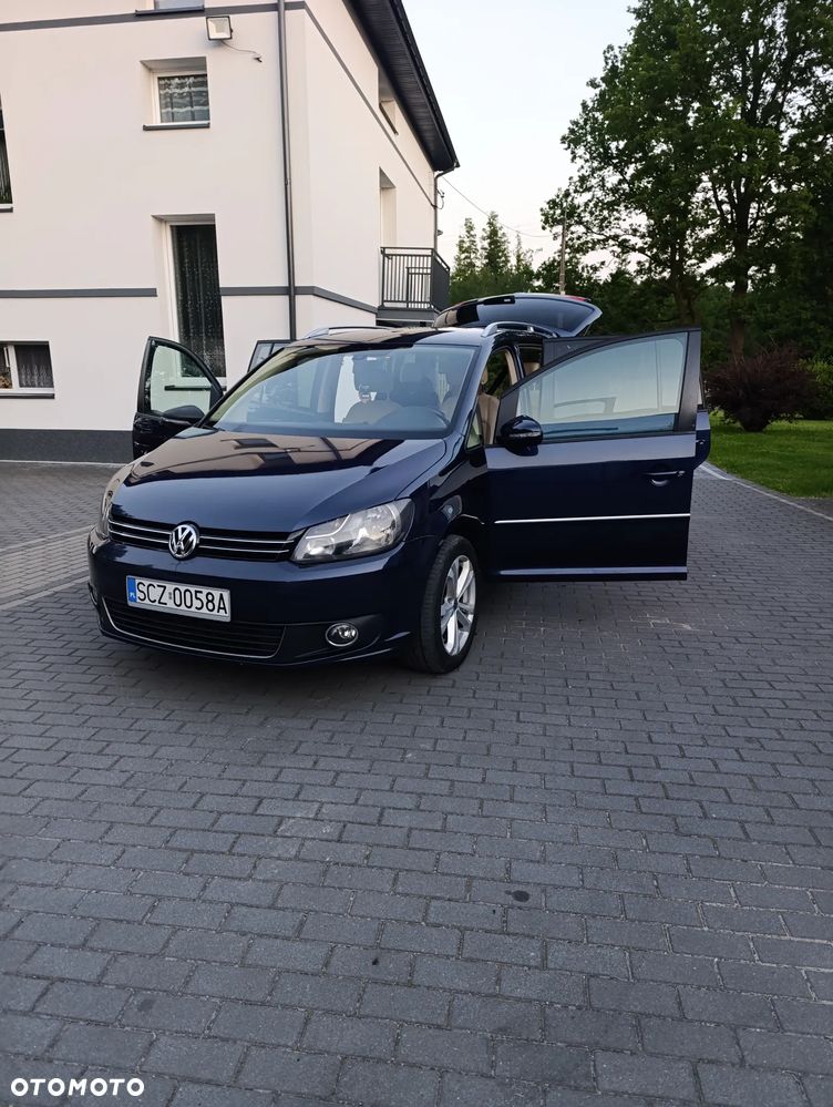 Volkswagen Touran 2.0 TDI DPF Highline DSG - 2