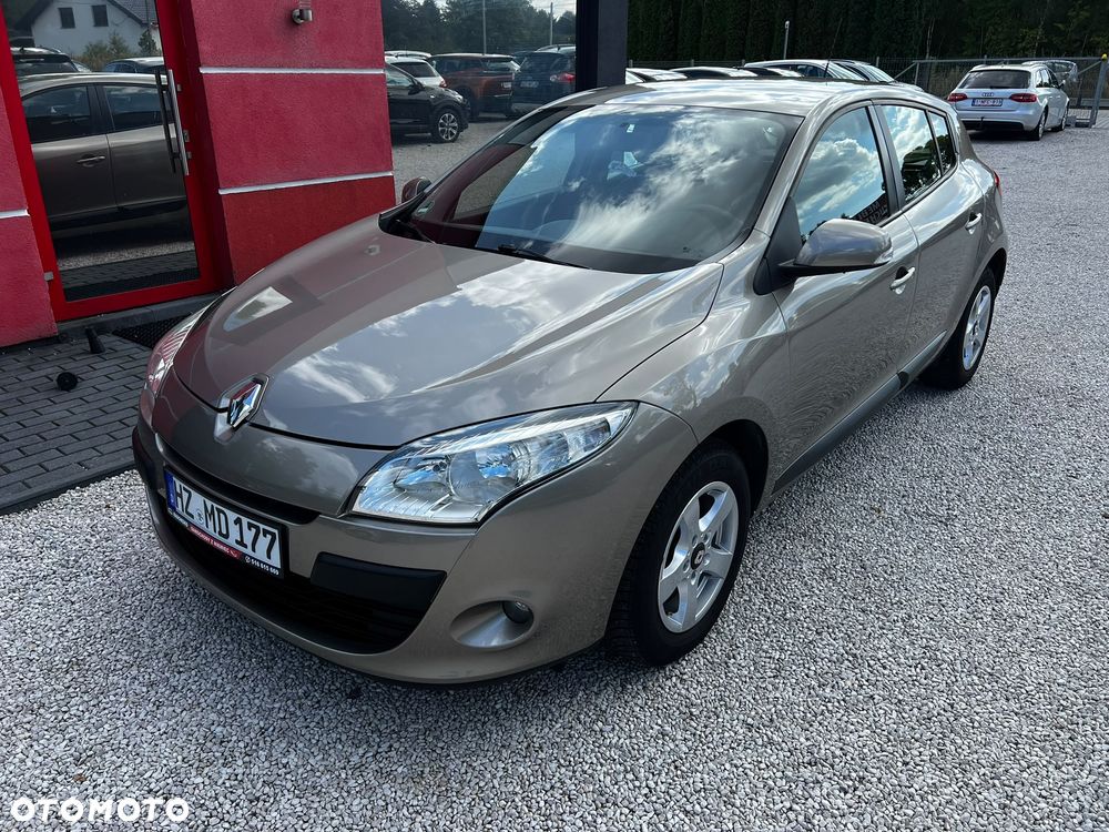 Renault Megane 1.6 16V Confort Authentique - 3