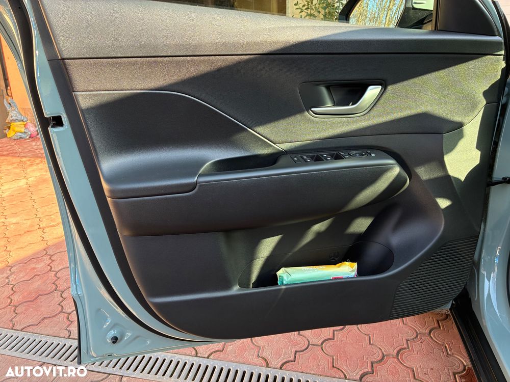 Hyundai KONA 1.0 T-GDI 120 CP 7DCT 2WD Premium+ - 9